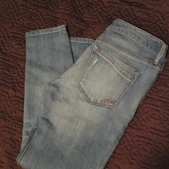 Jeans - Picture 2 of 3